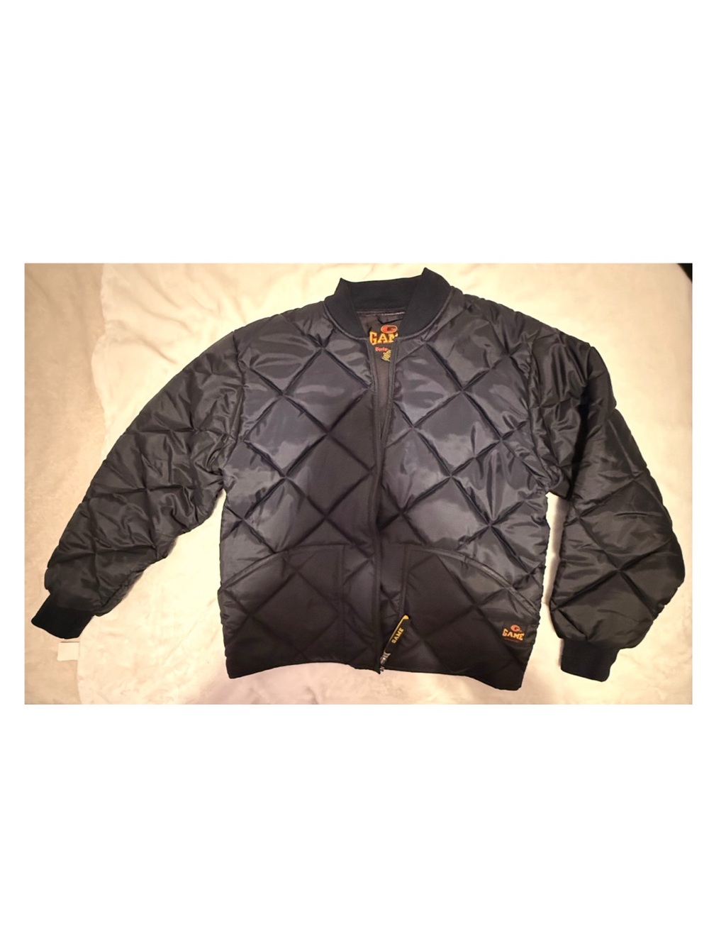 GAP Men’s Quilted Bomber Jacket - Black